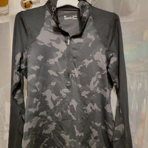 Black Under Armour long sleeve top
